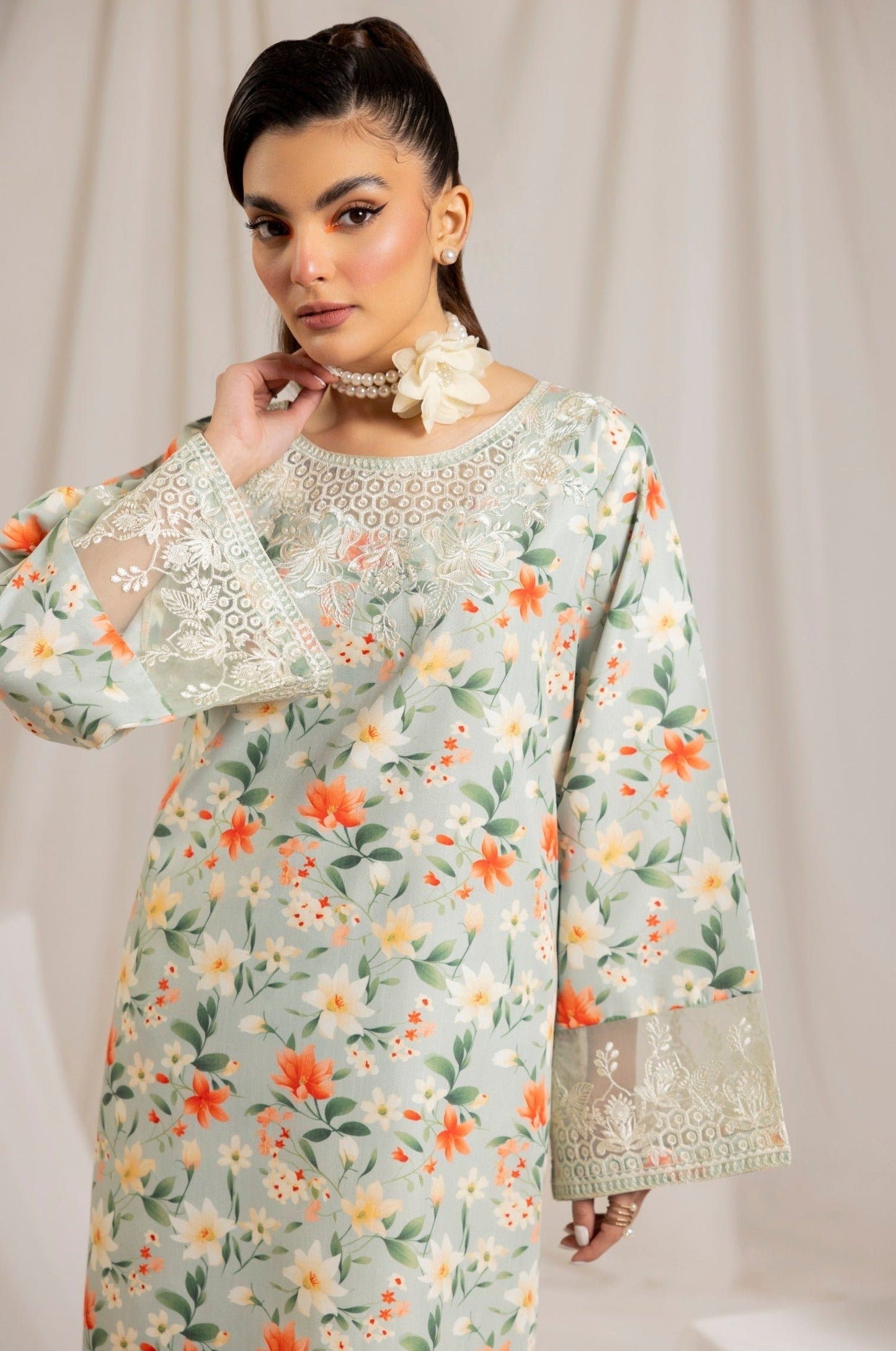 Mushq Lawn Fancy