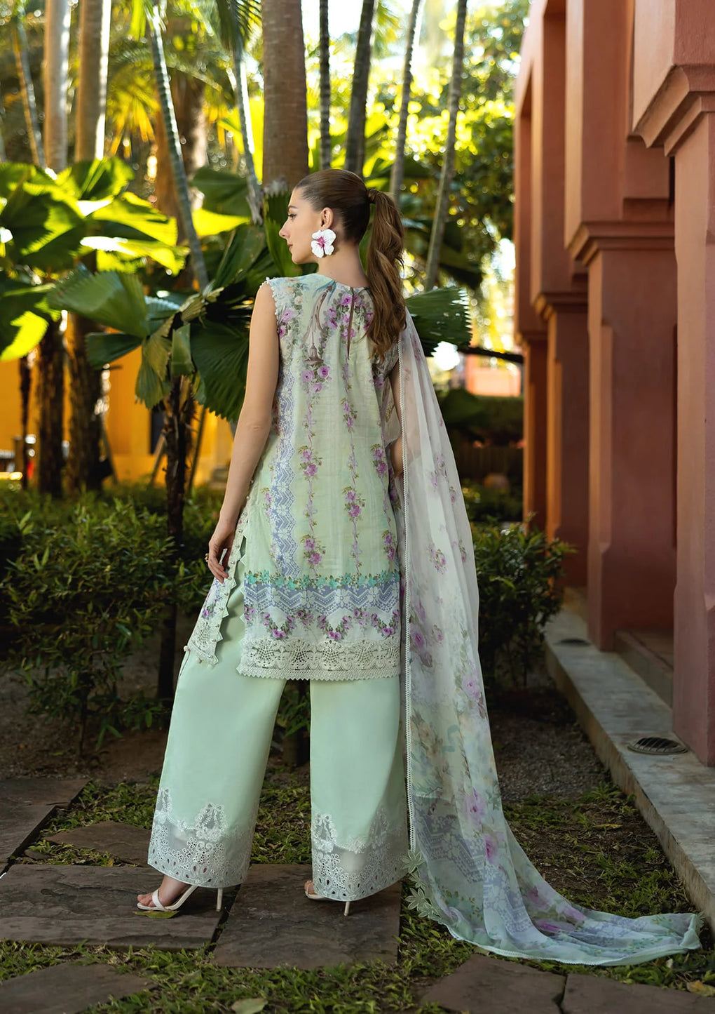 Elaf Lawn Fancy