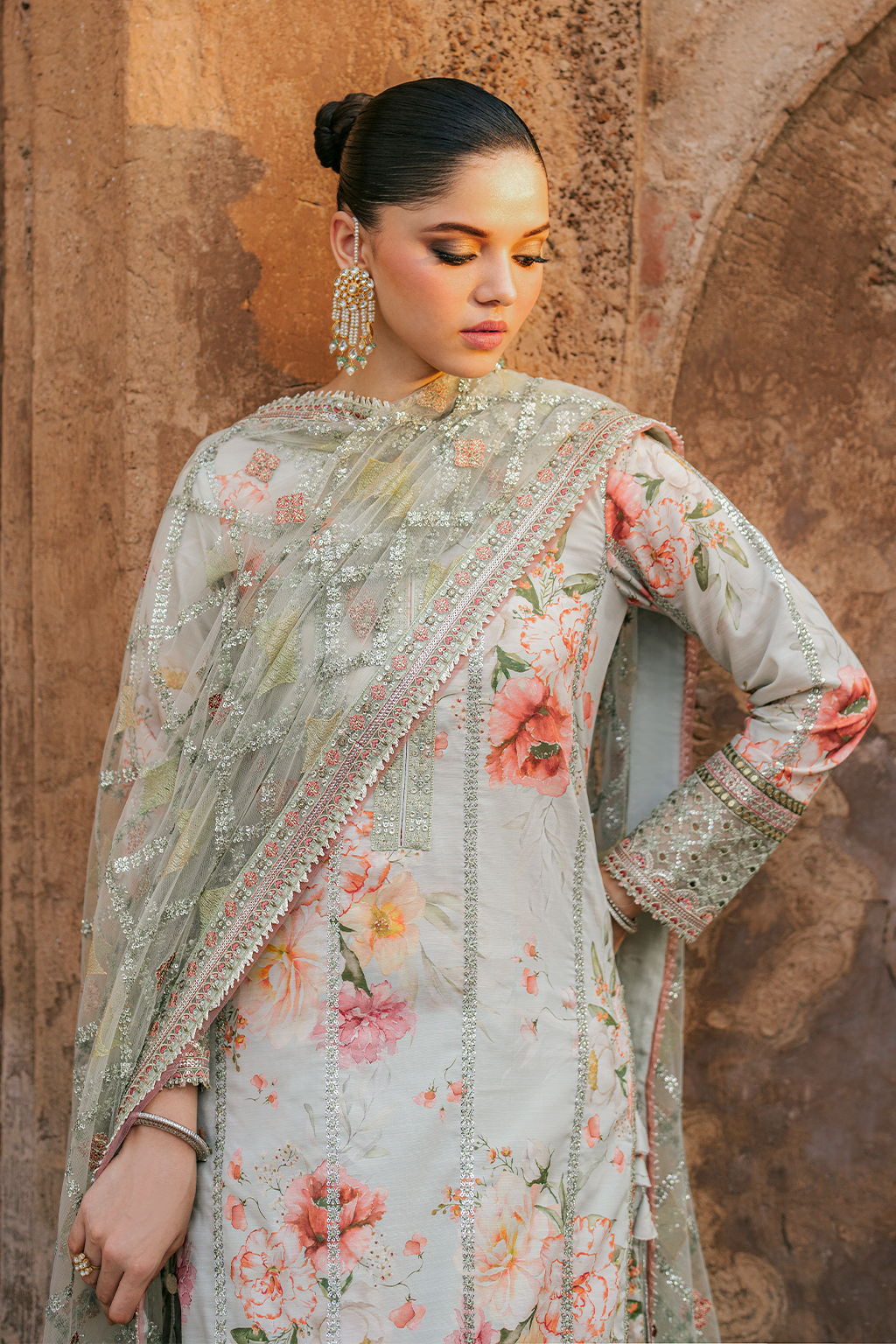 Iznik Lawn Fancy