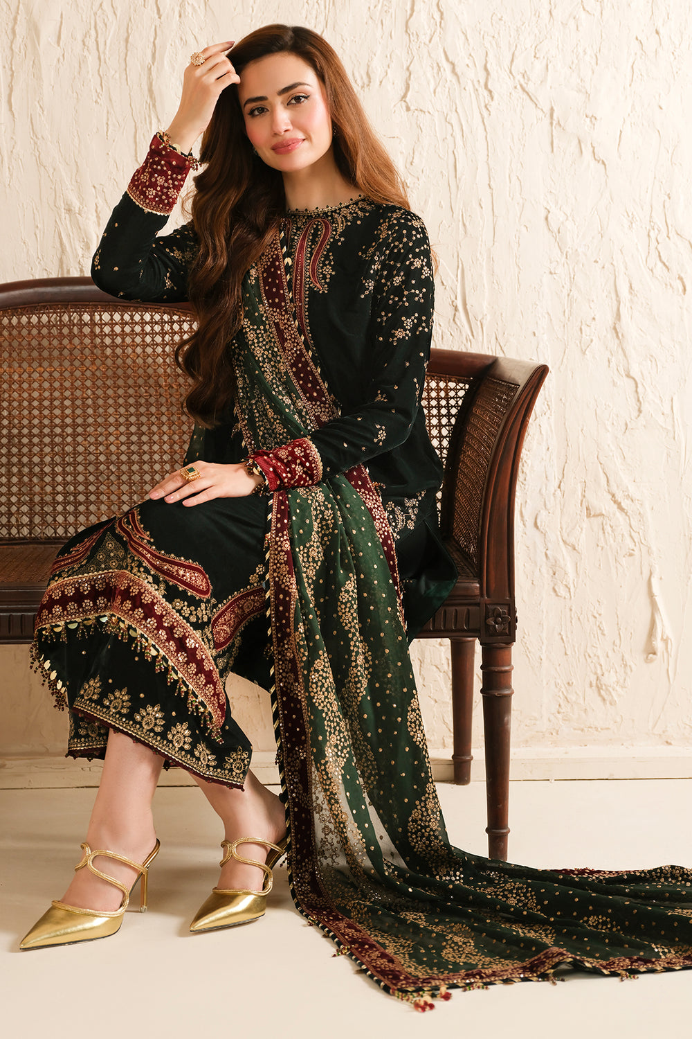 Jazmin Velvet Fancy