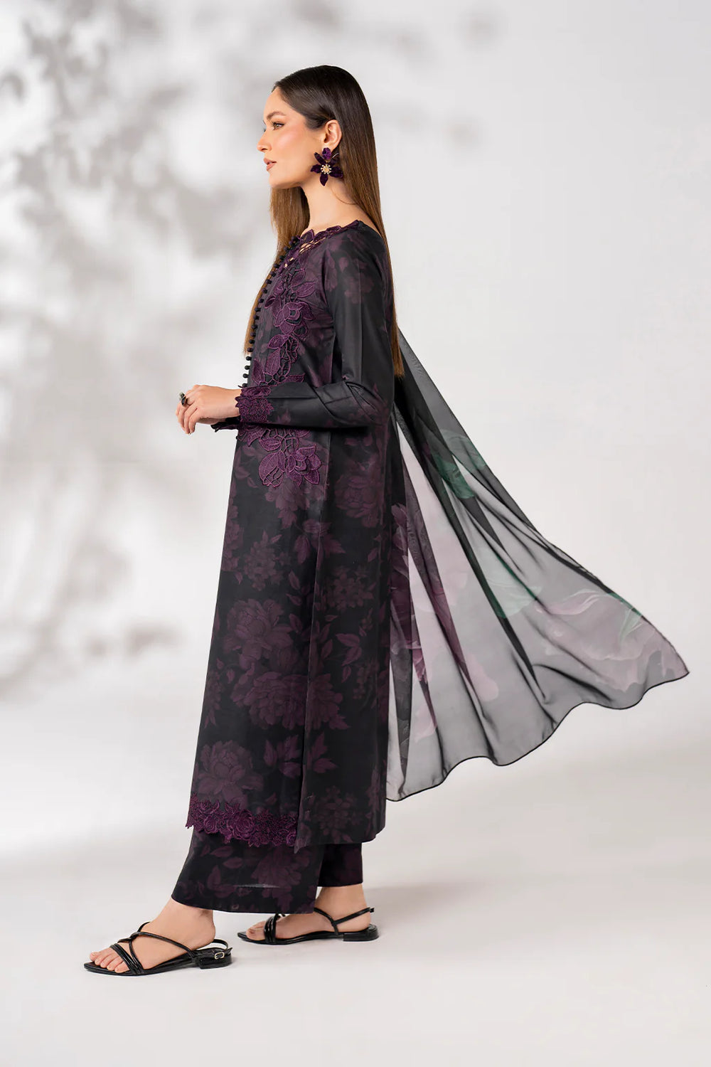 Iznik Lawn Fancy