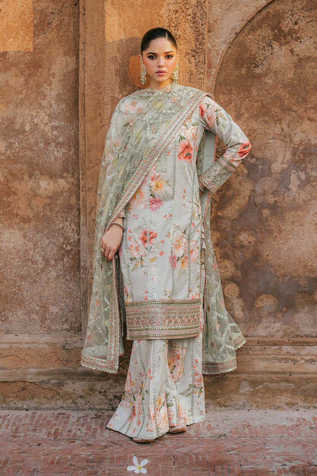 Iznik Lawn Fancy
