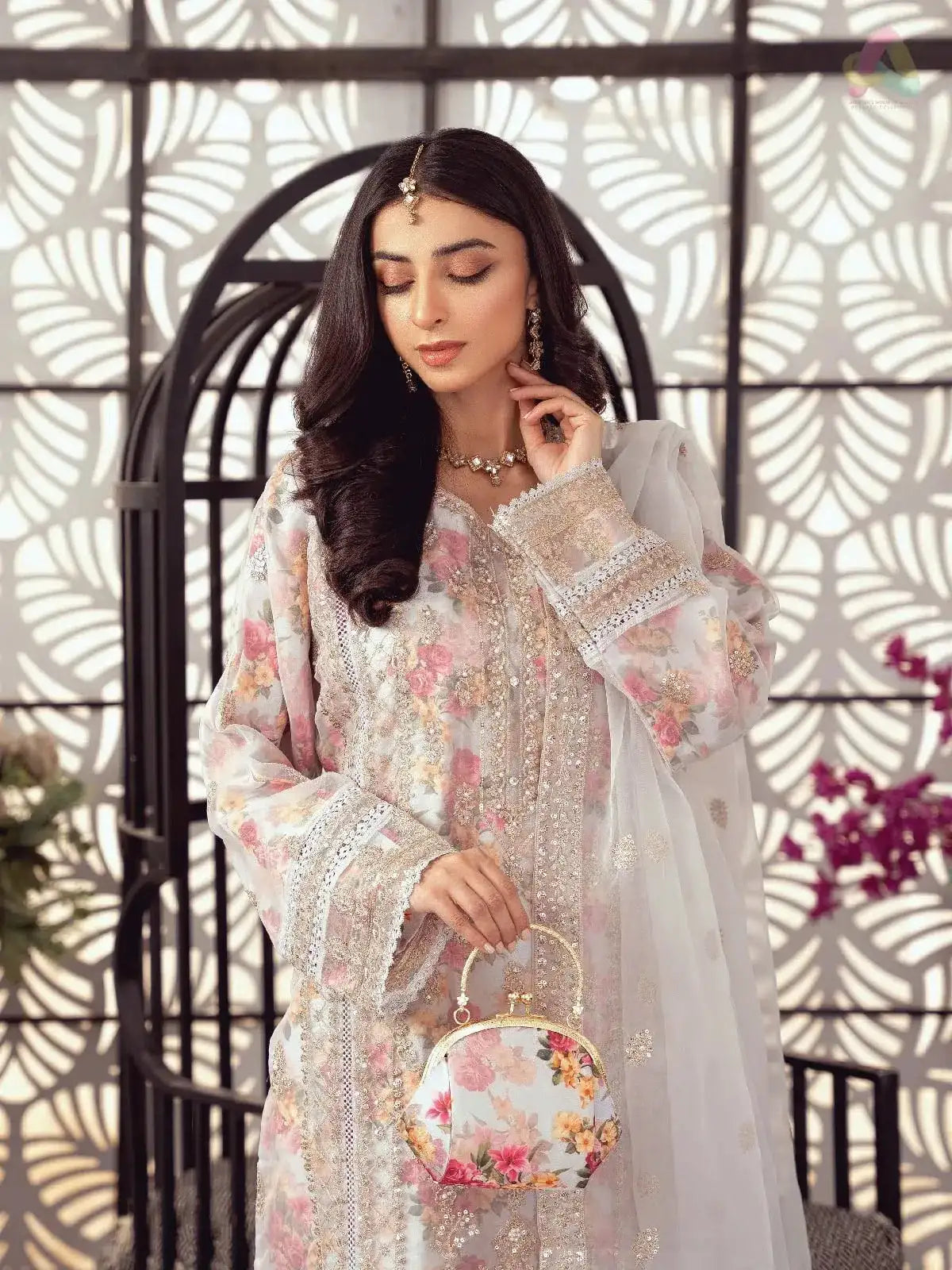 Bint E Noor Organza Fancy
