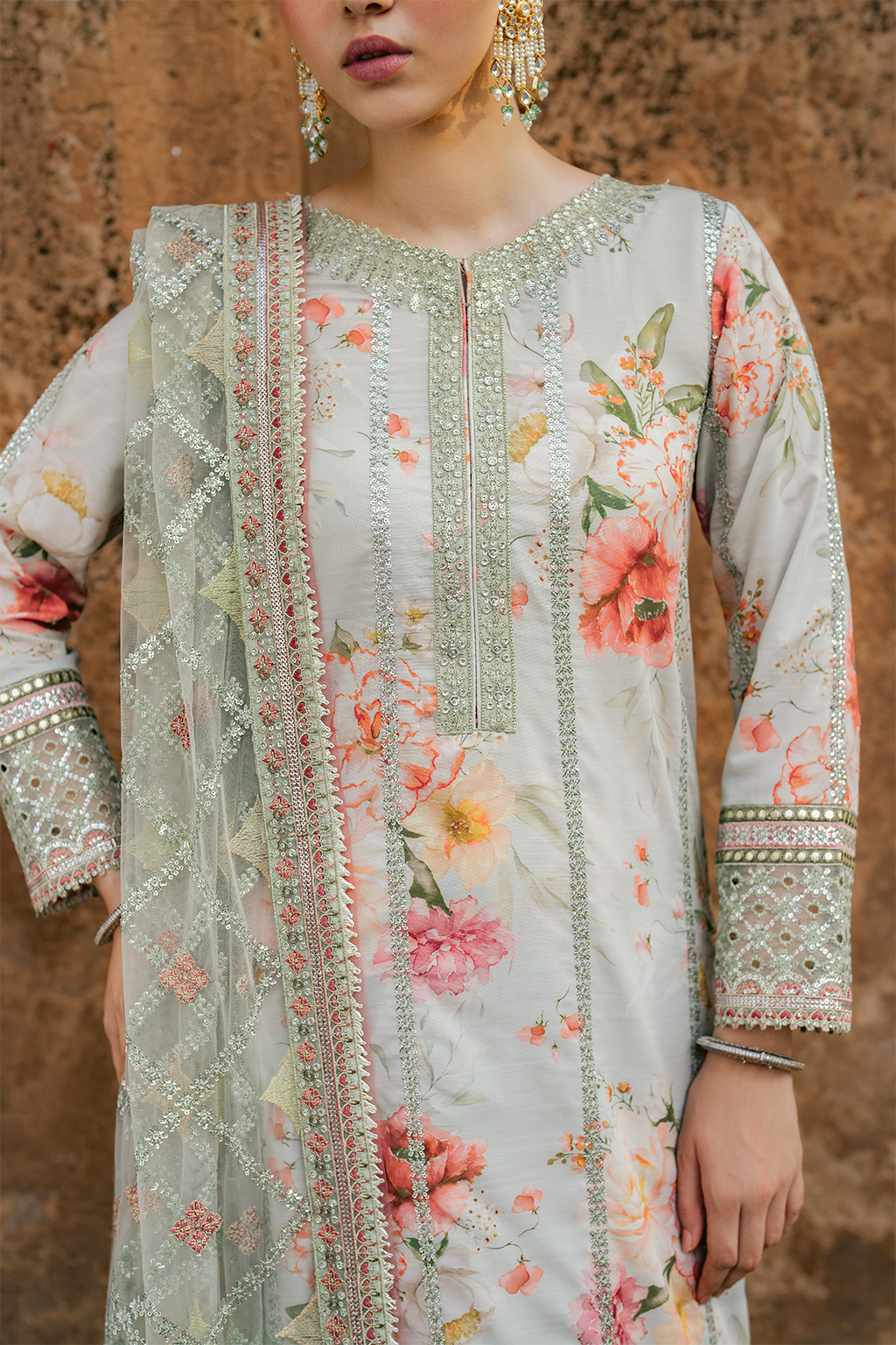 Iznik Lawn Fancy