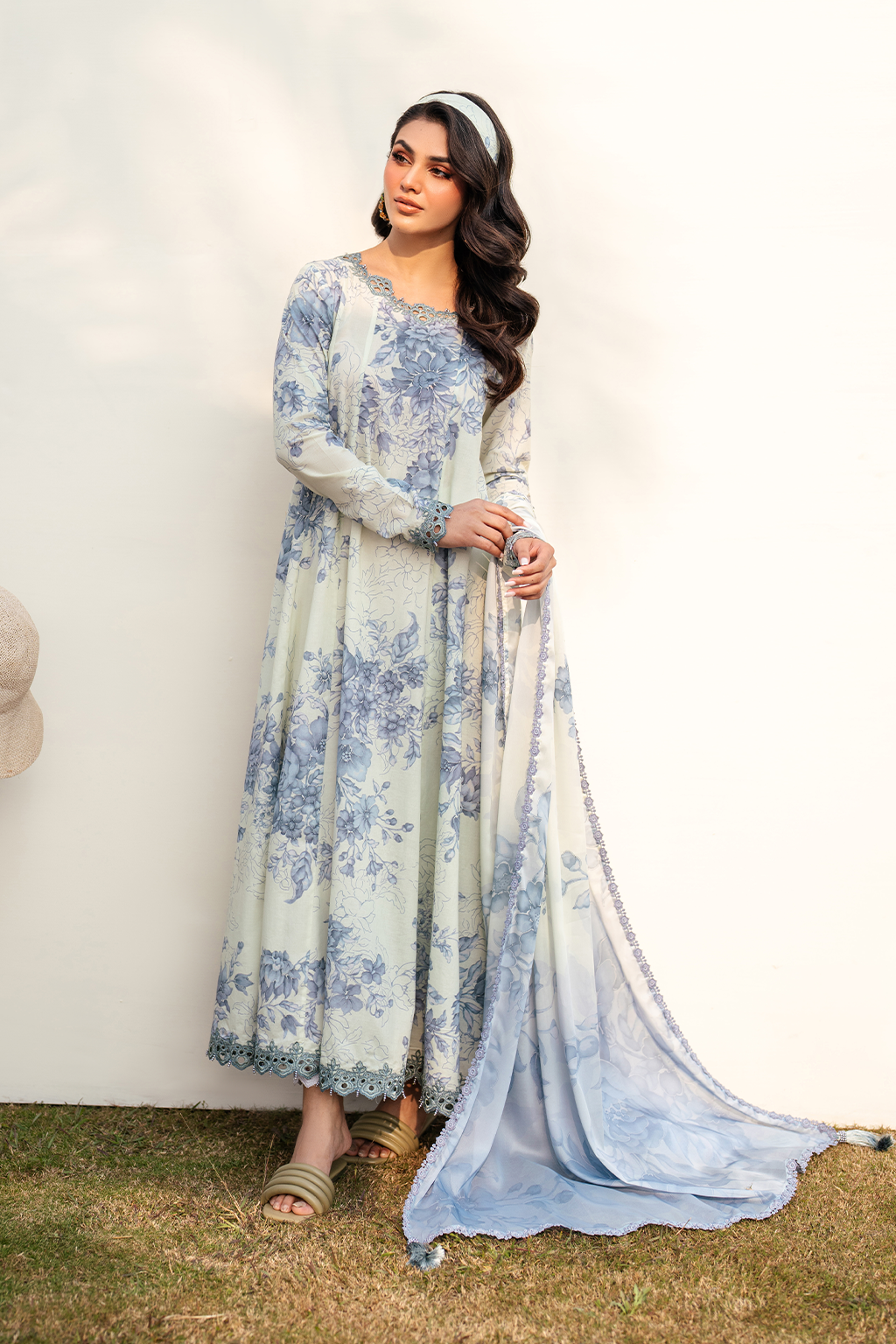 Iznik Lawn Fancy