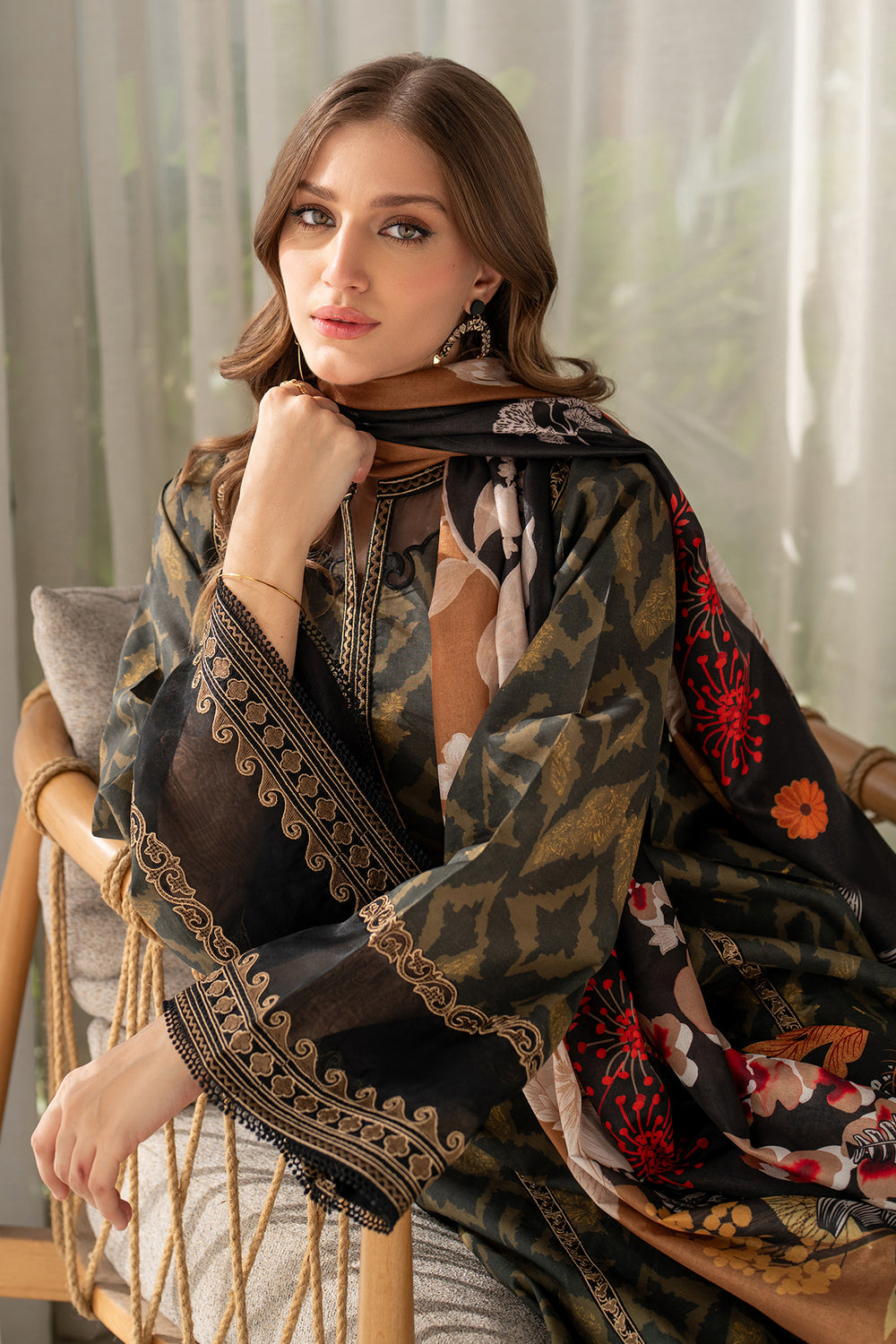 Iznik Lawn Fancy