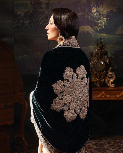 Zainab Chottani Velvet Fancy