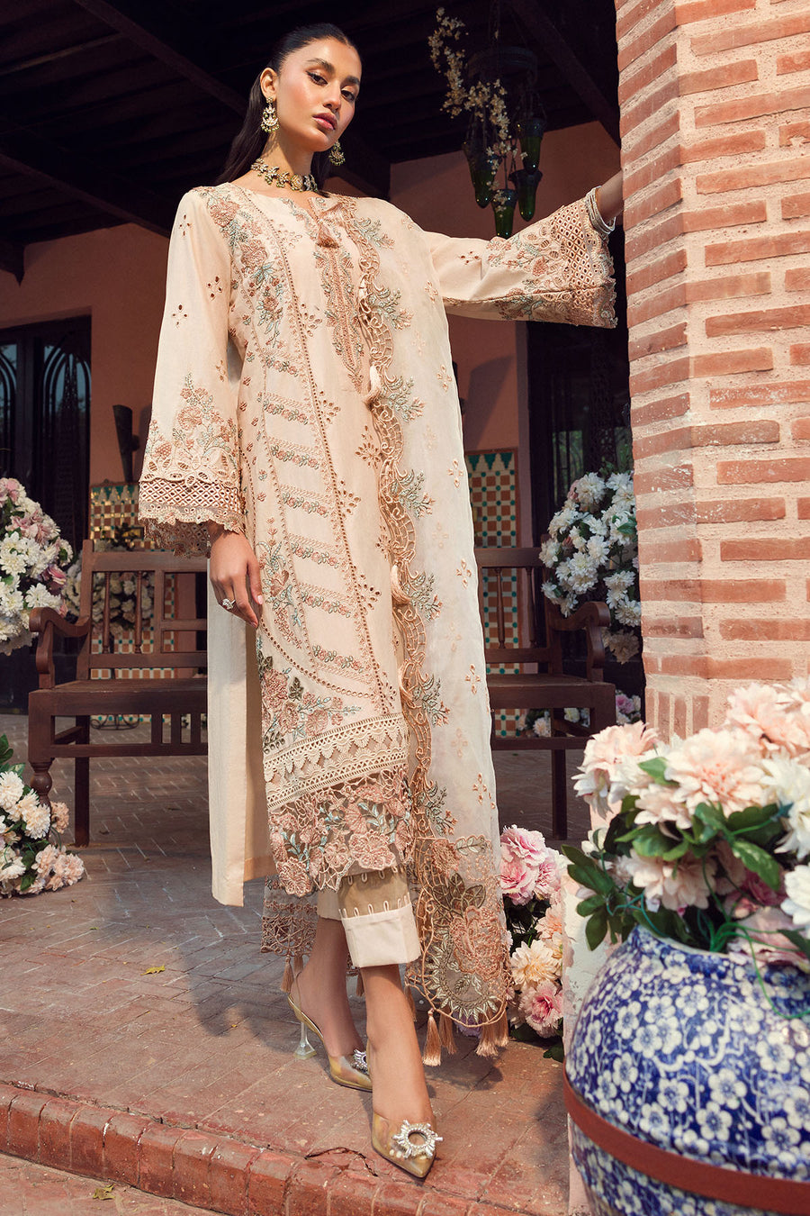 Motifz Chikankari Fancy