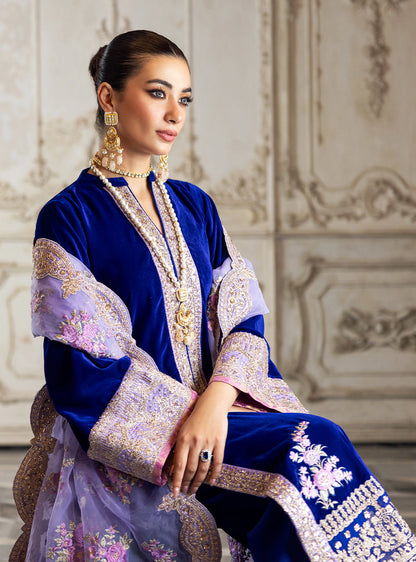 Zainab Chottani Velvet Fancy