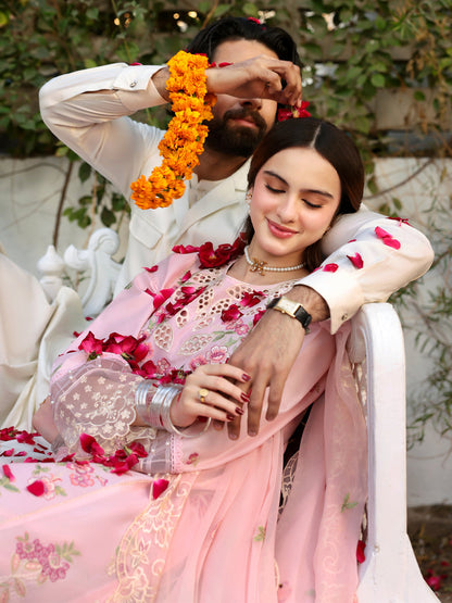 Mahnur Lawn Fancy