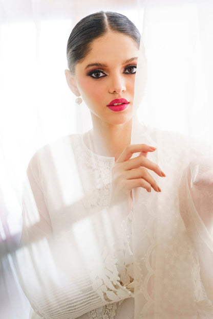 Baroque Organza Fancy