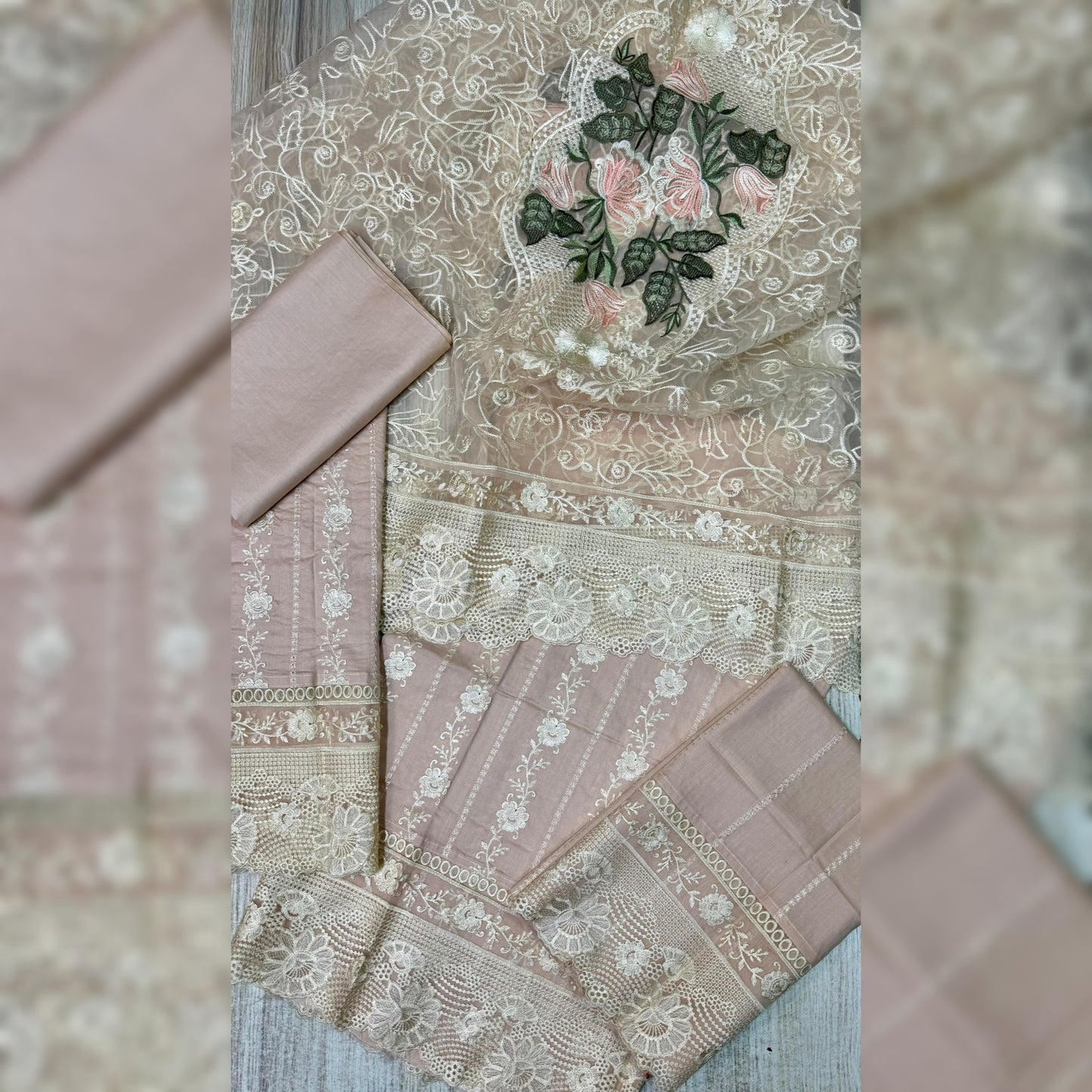 Saira Rizwan Lawn Fancy