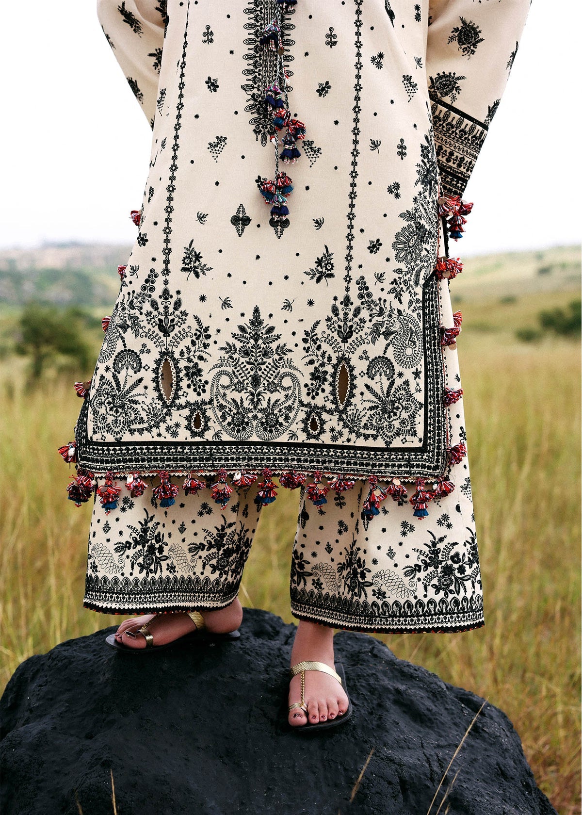 Hussain Rehar Lawn Fancy