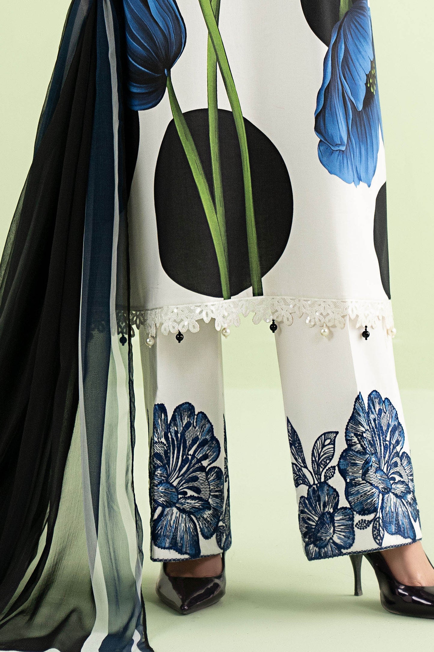 M Print Lawn Fancy