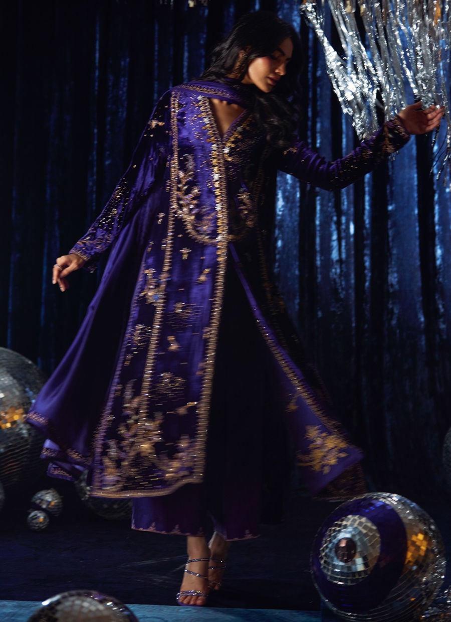 Farah Talib Velvet Fancy