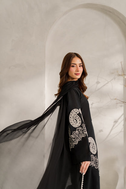 Mirana Lawn Fancy