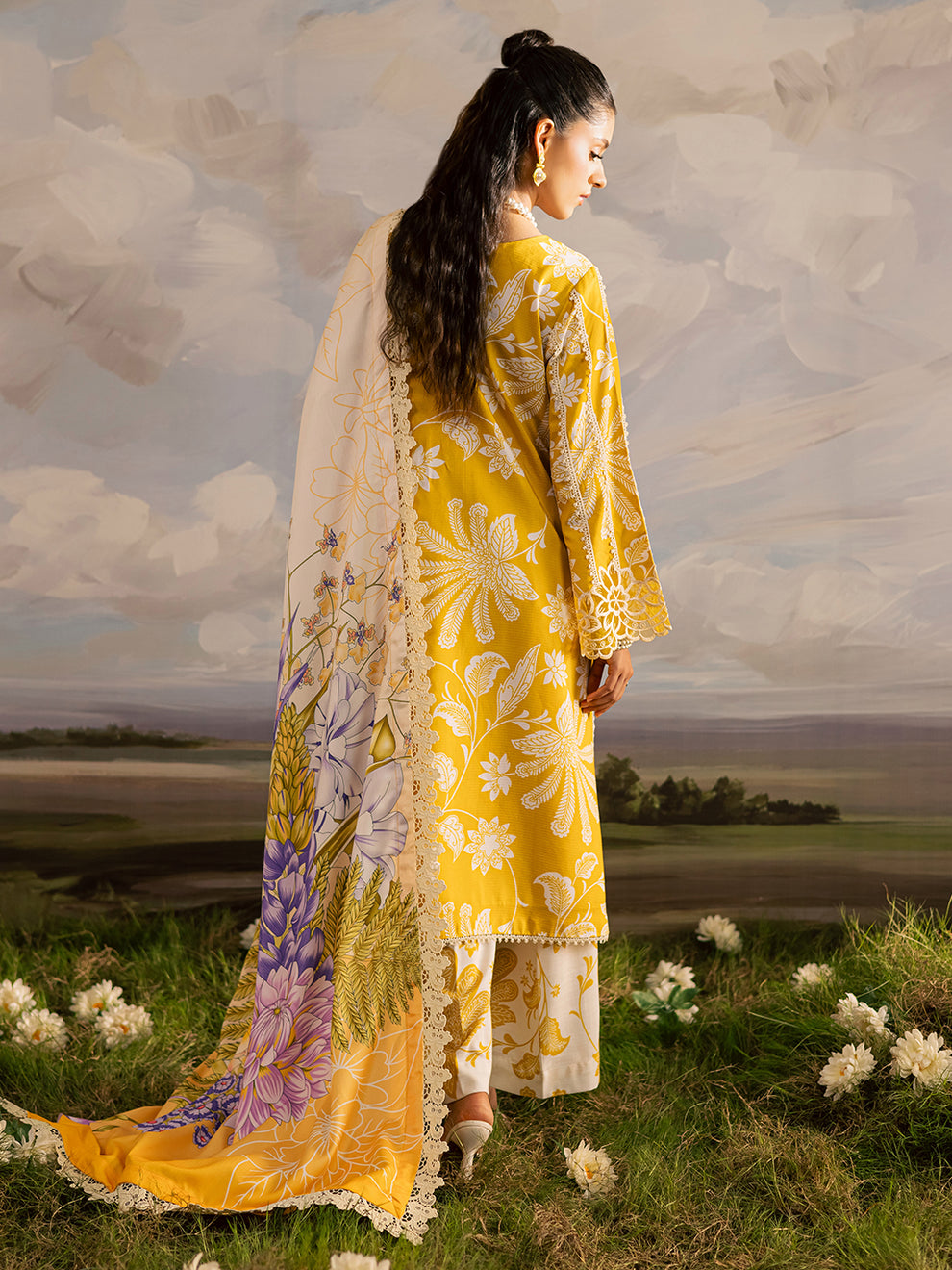 Mahnur Lawn Fancy