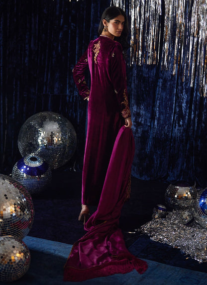 Farah Talib Velvet Fancy