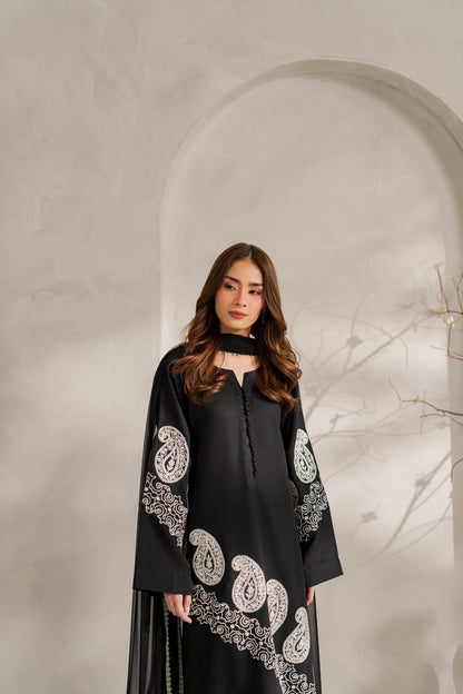 Mirana Lawn Fancy