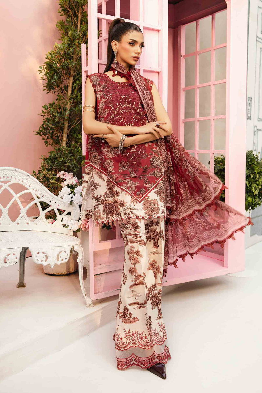 M Print Lawn Fancy