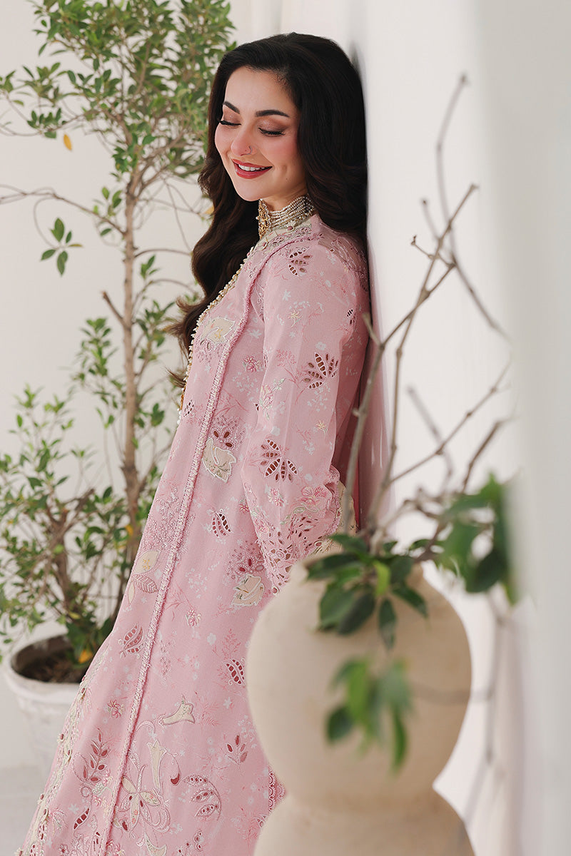 Qalamkar Lawn Fancy