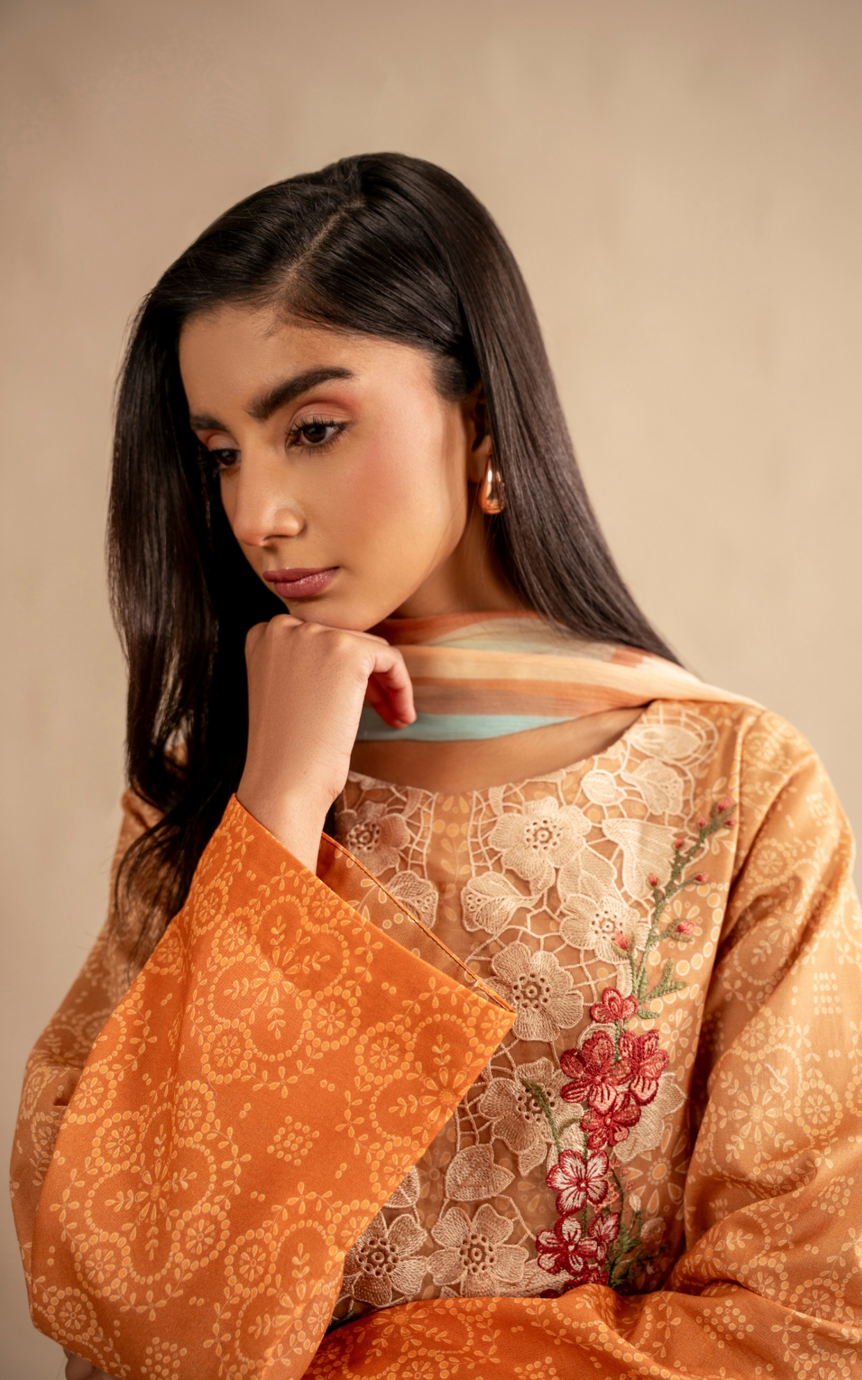 Asifa & Nabeel Lawn Fancy