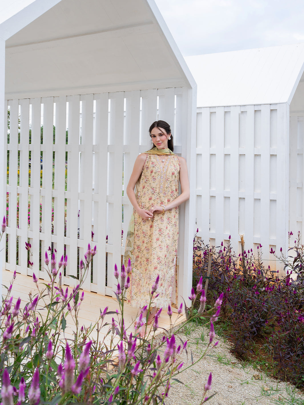 Izel Lawn Fancy
