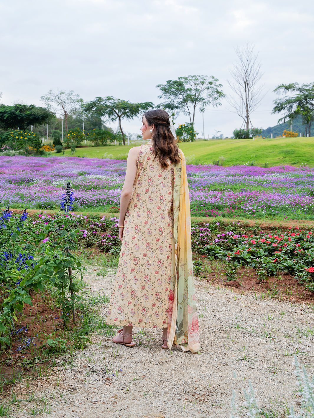 Izel Lawn Fancy