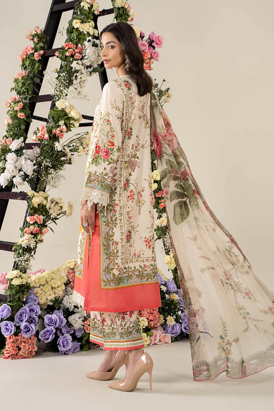 M Print Lawn Fancy