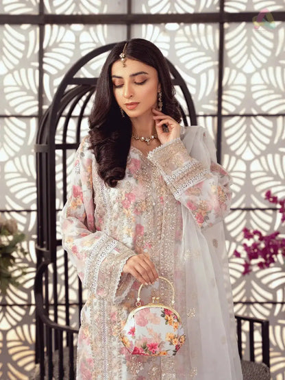 Bint E Noor Organza Fancy