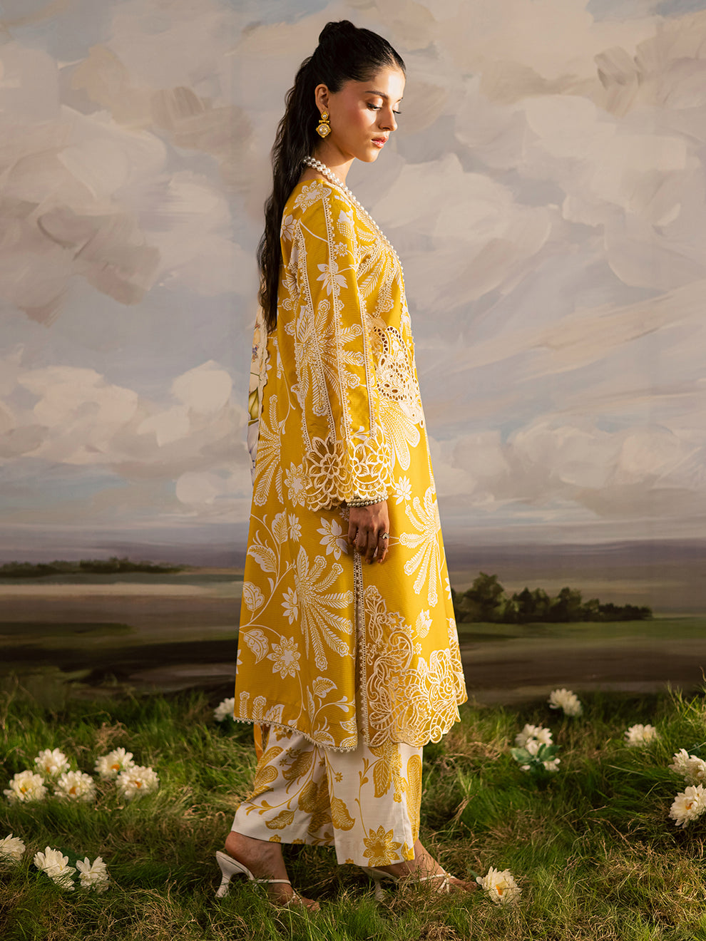 Mahnur Lawn Fancy