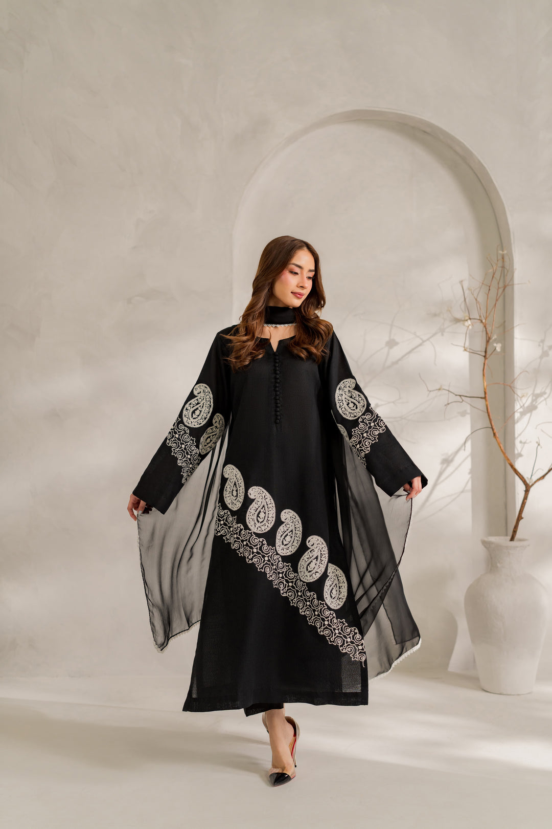 Mirana Lawn Fancy