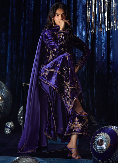 Farah Talib Velvet Fancy