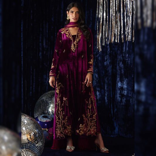 Farah Talib Velvet Fancy