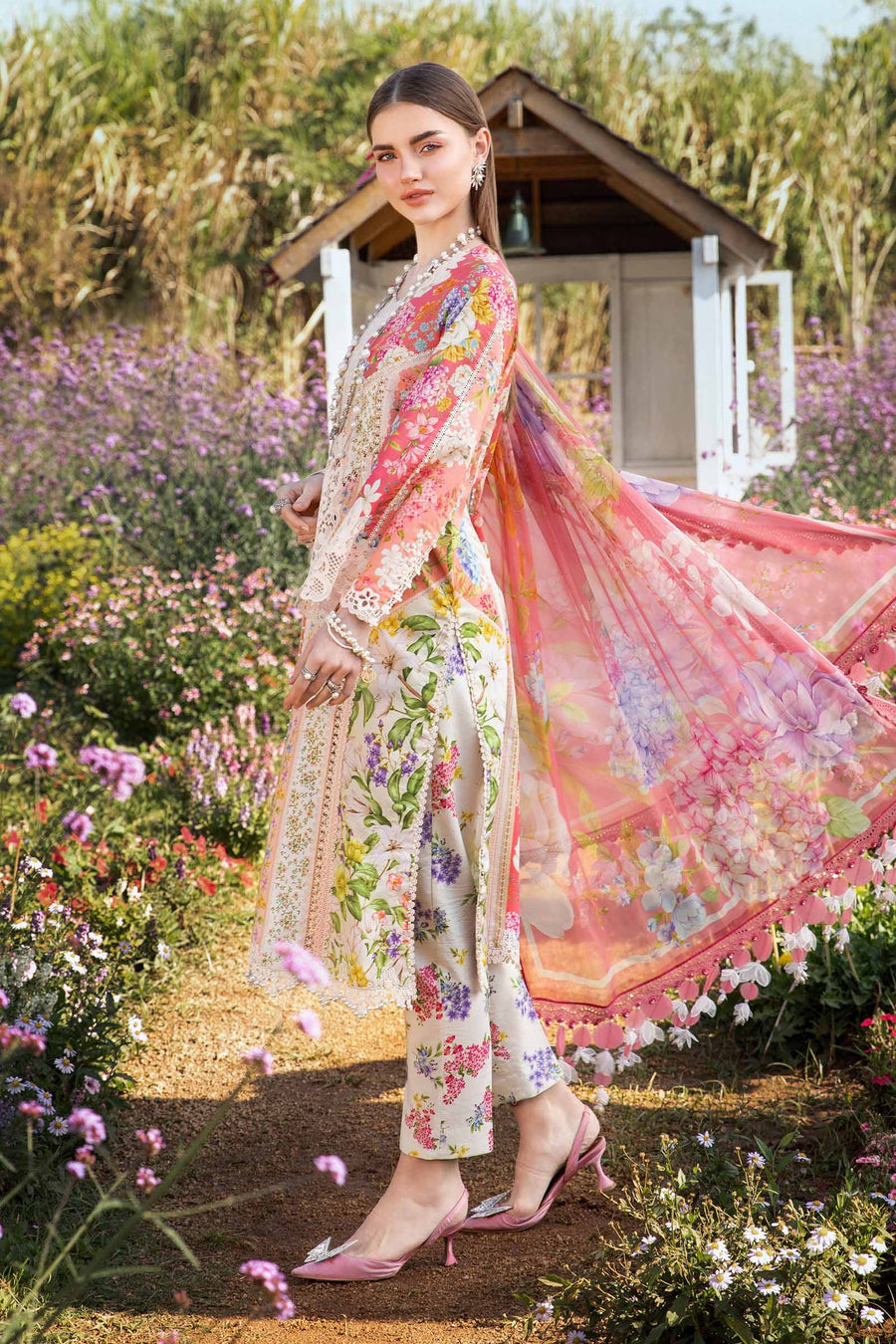 M Print Lawn Fancy