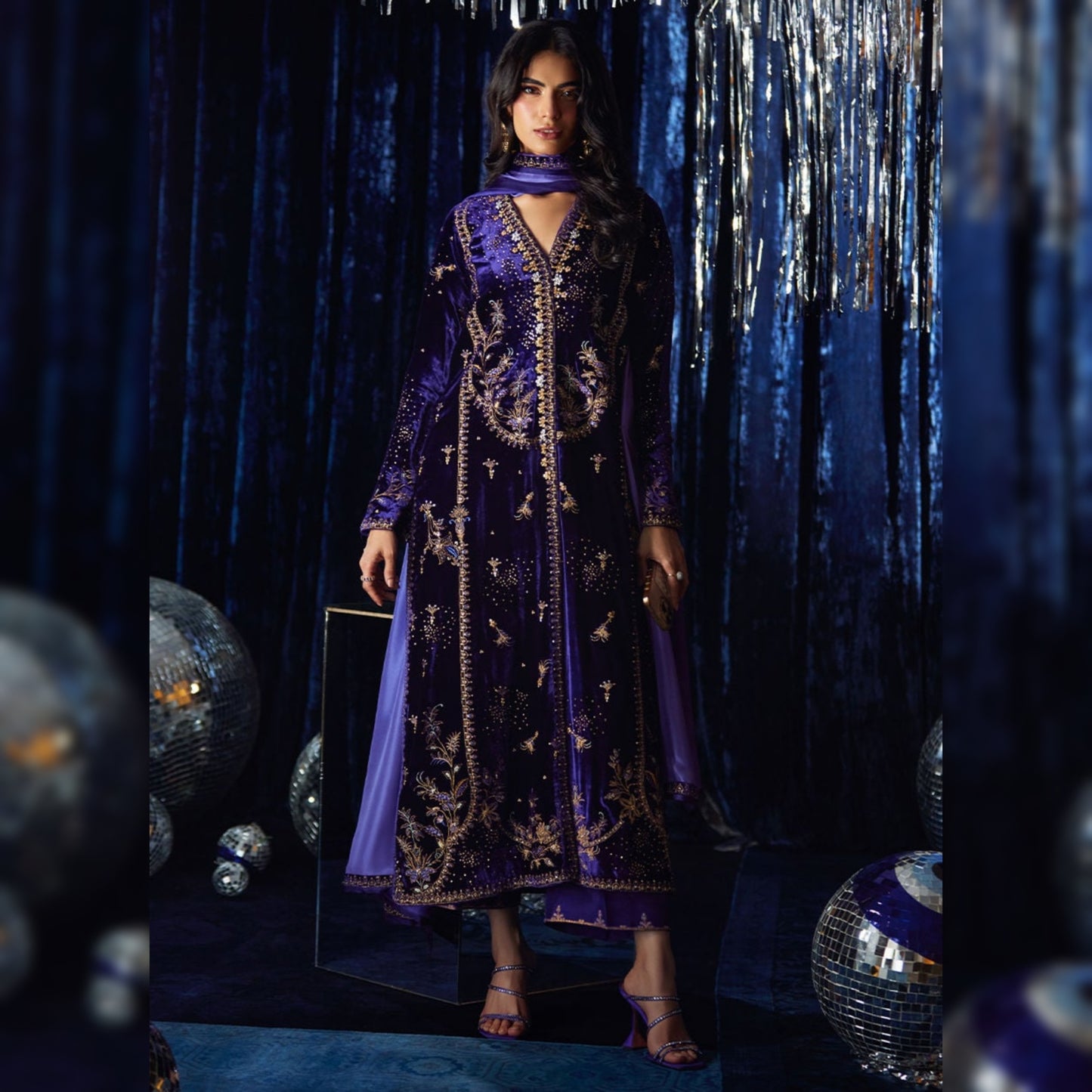 Farah Talib Velvet Fancy