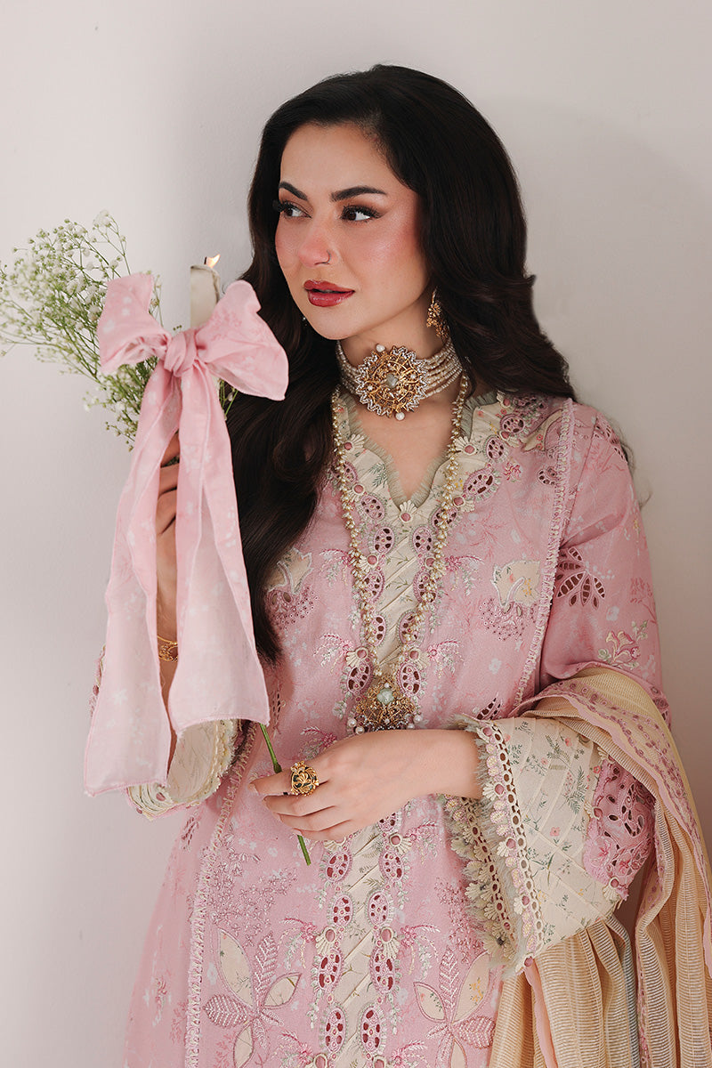 Qalamkar Lawn Fancy
