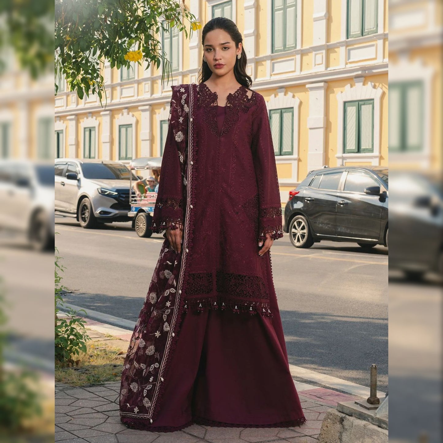 Afrozeh Lawn Fancy