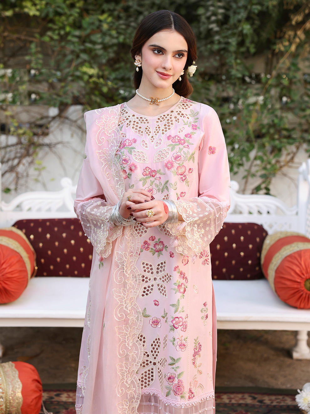 Mahnur Lawn Fancy