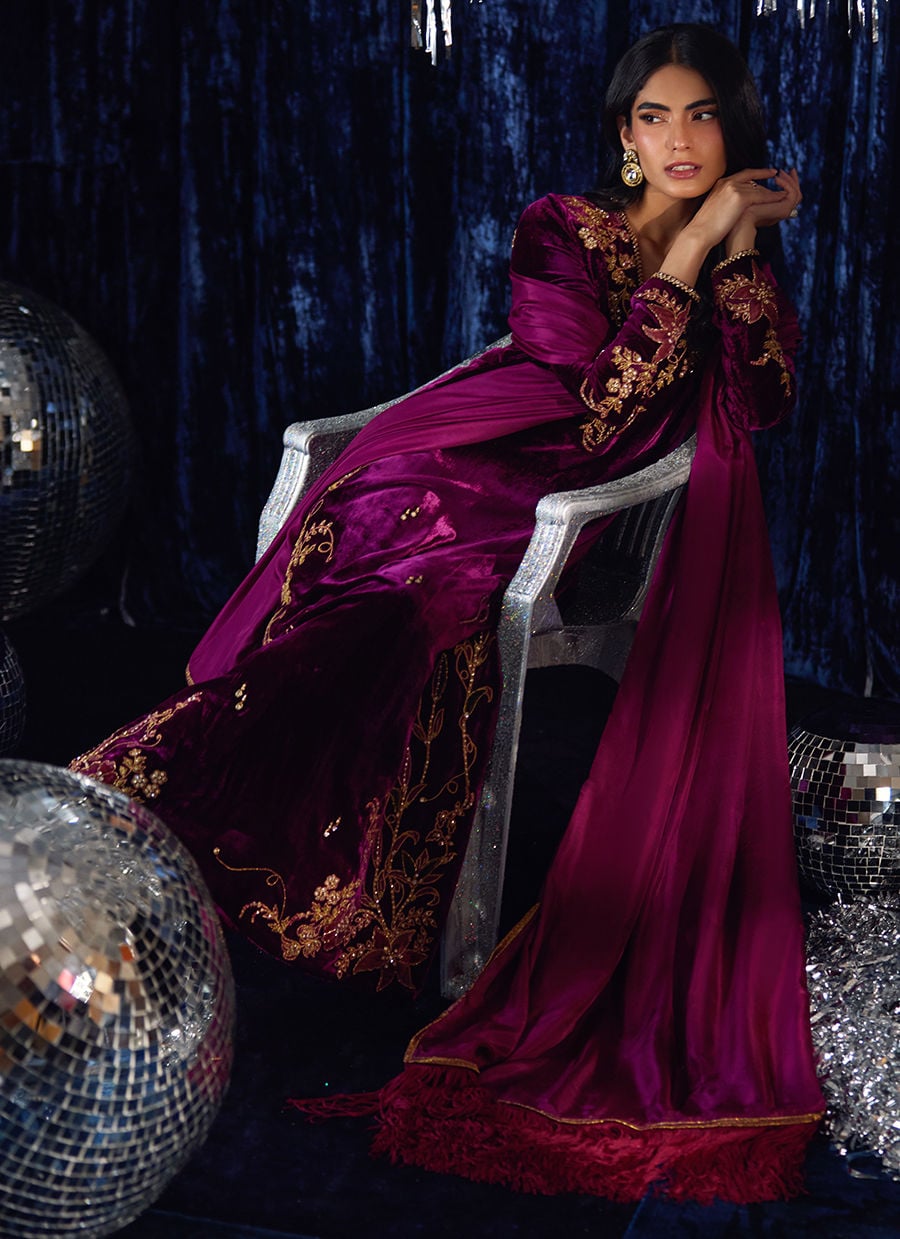 Farah Talib Velvet Fancy