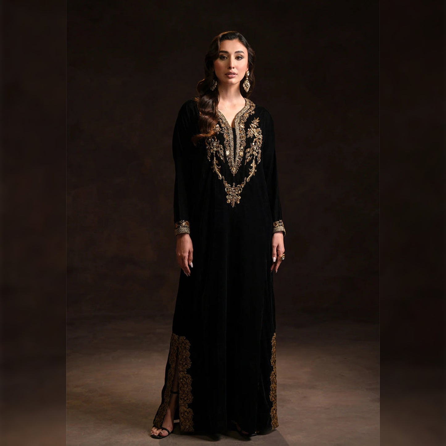 Ammara Velvet Fancy