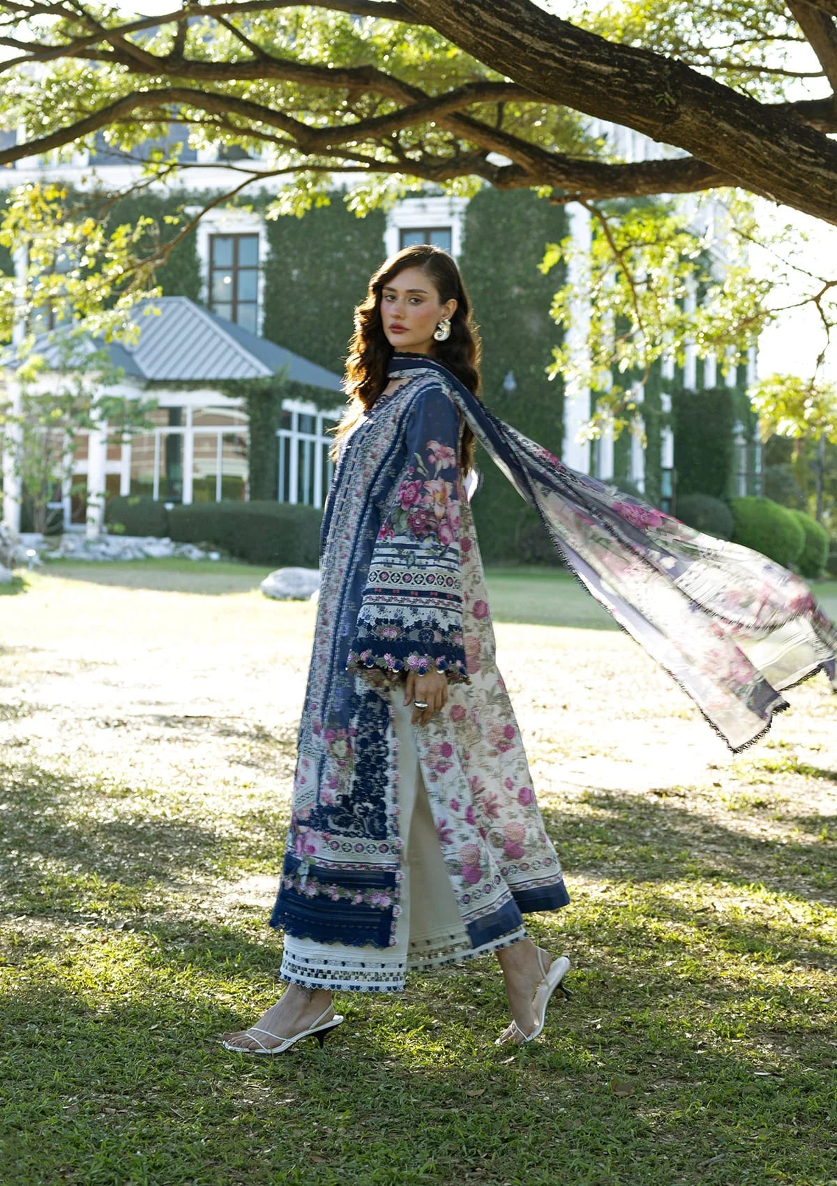 Elaf Lawn Fancy