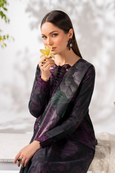 Iznik Lawn Fancy