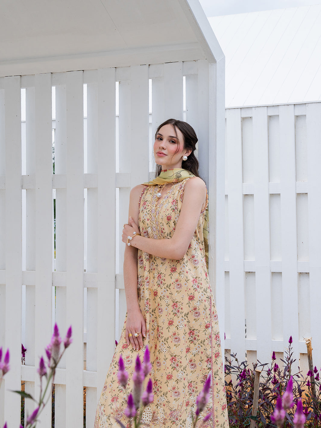 Izel Lawn Fancy