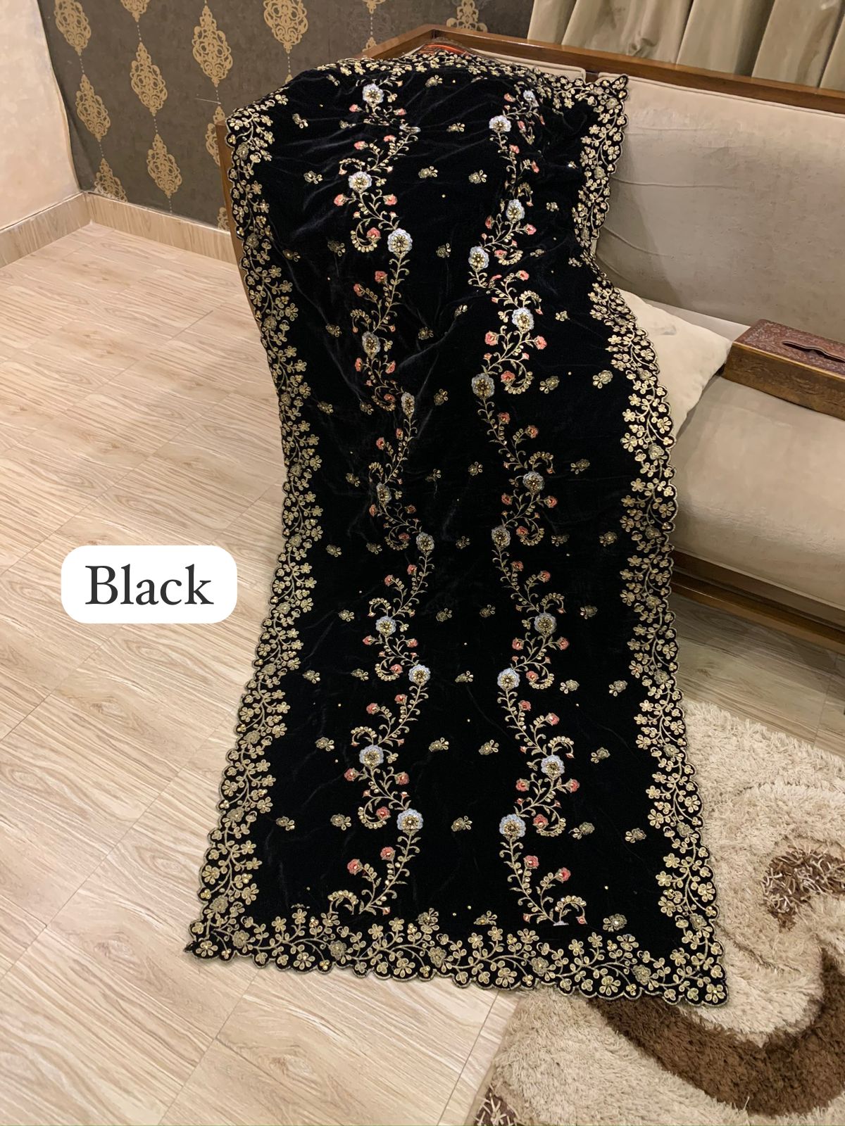 Velvet Shawl Fancy