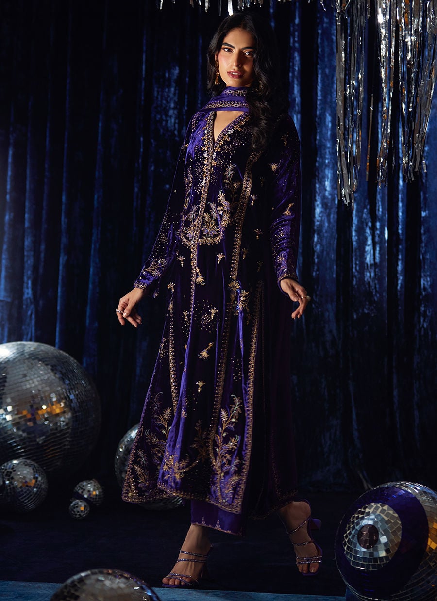 Farah Talib Velvet Fancy