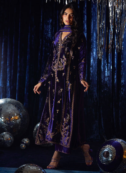 Farah Talib Velvet Fancy