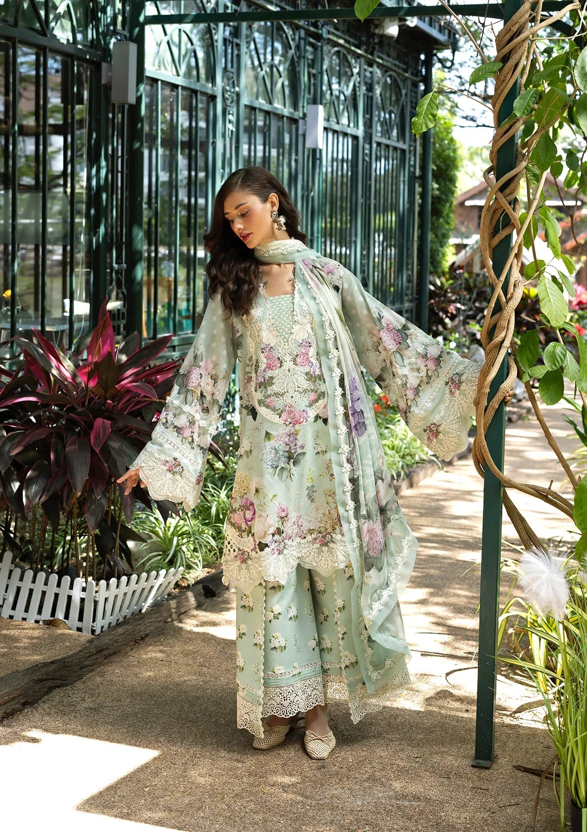 Elaf Lawn Fancy