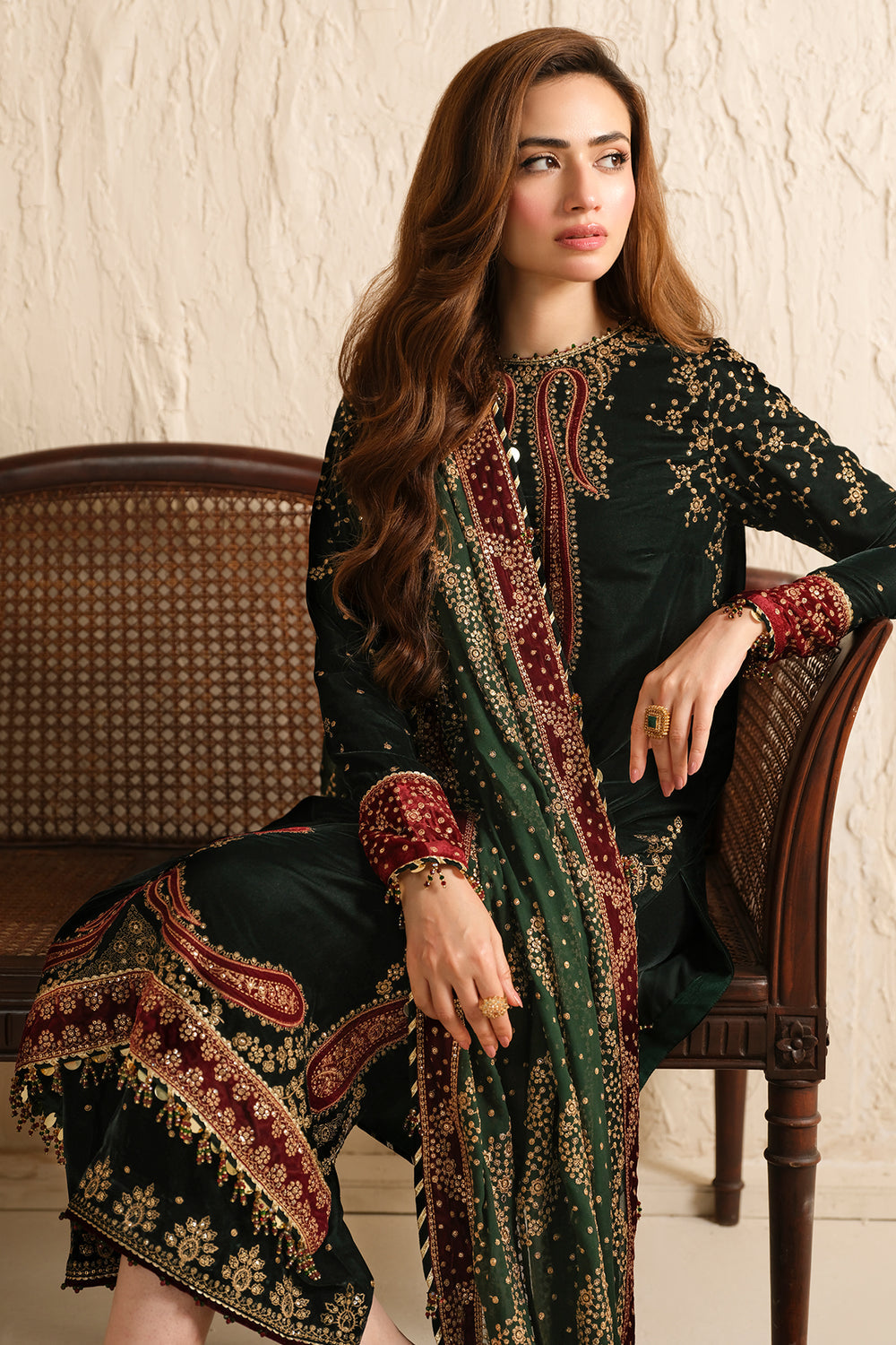 Jazmin Velvet Fancy